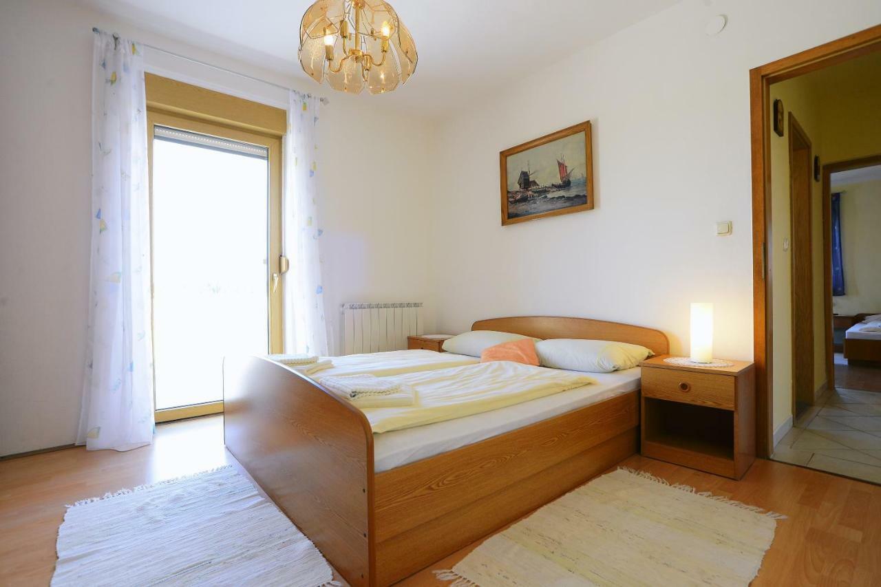 Ferienhaus Tomic Nedescina Экстерьер фото