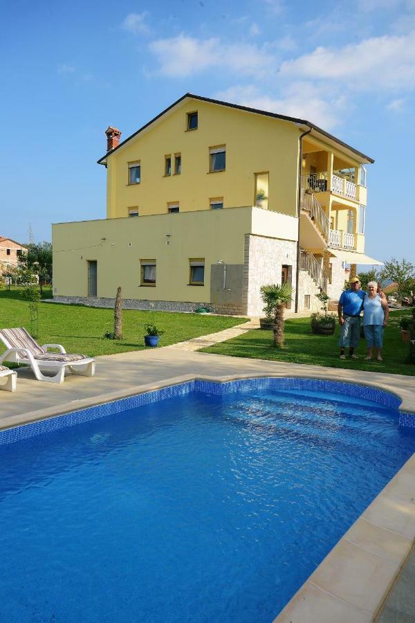 Ferienhaus Tomic Nedescina Экстерьер фото